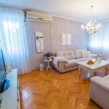 Luxe Living In Mostar Buitenkant foto